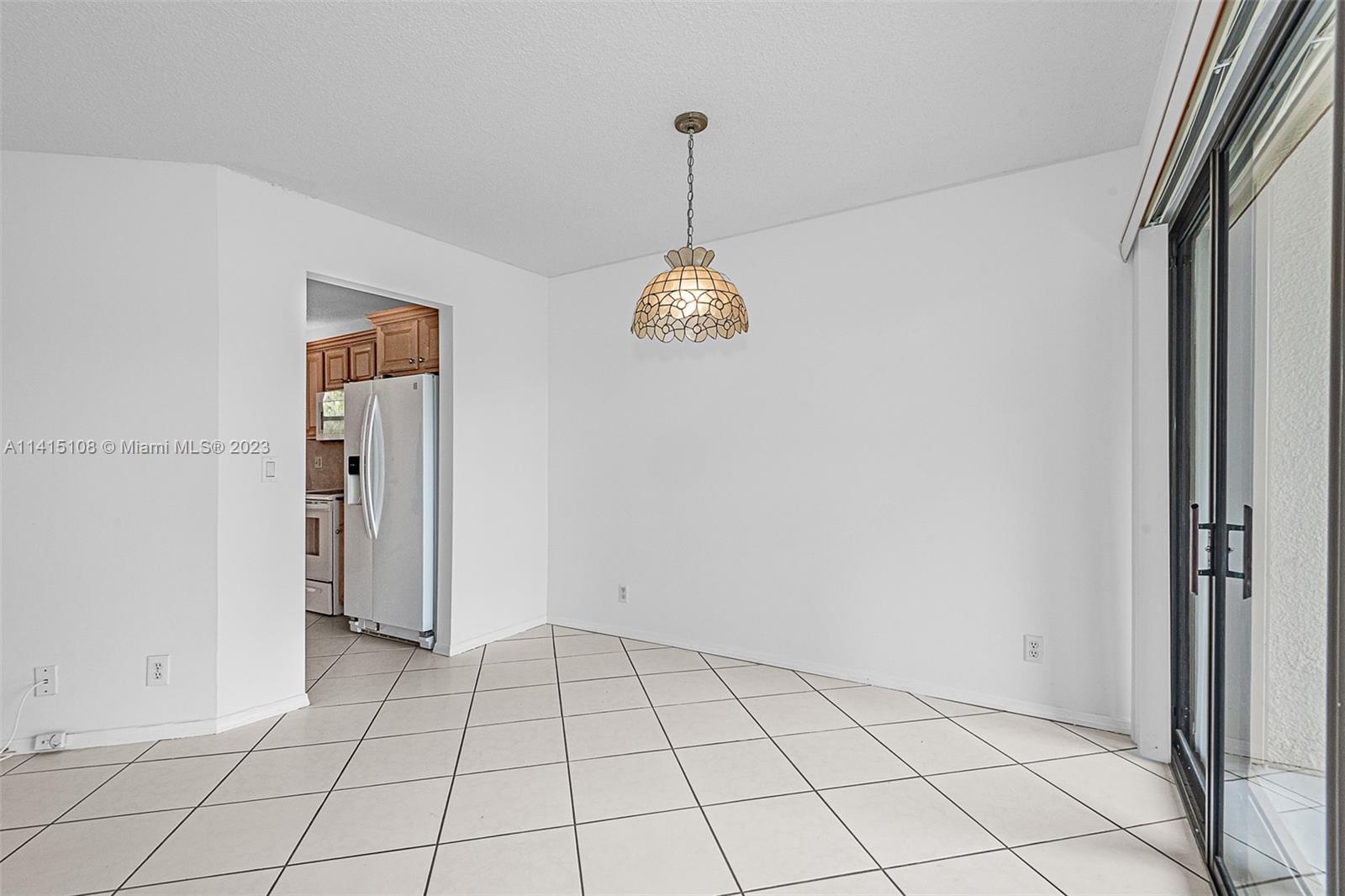 5650 Camino Del Sol, Unit 205 Boca Raton, FL 33433 - Photo 5 of 28