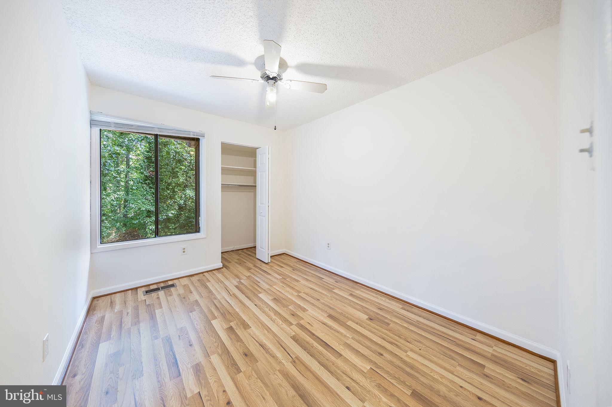 2232 Southgate Square Reston, VA 20191 - Photo 18 of 49