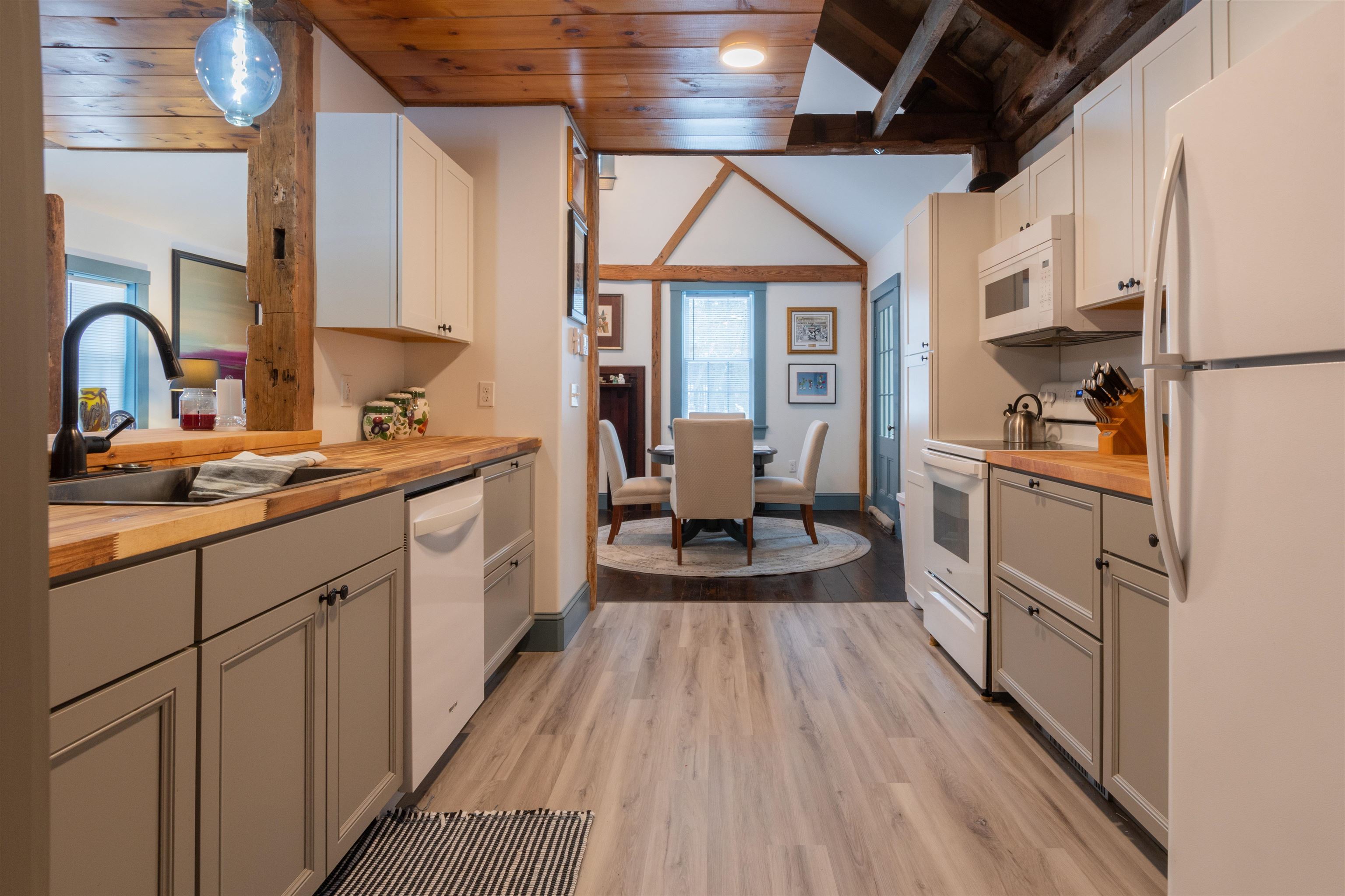 22 Marden Road Wilton, NH 03086 - Photo 8 of 38