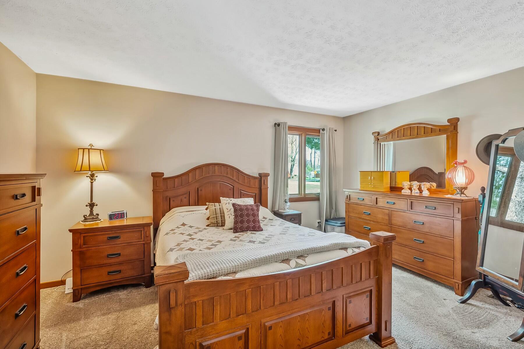 356 Carpenter Road Columbus, OH 43230 - Photo 41 of 66 tempImageN2YYmG