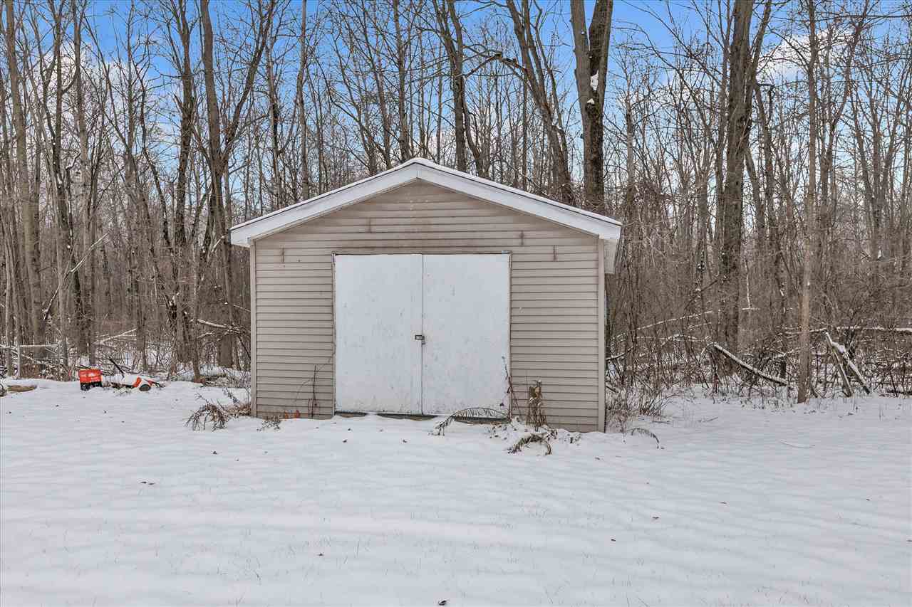 745 Brown Road Standish, MI 48658 - Photo 37 of 43