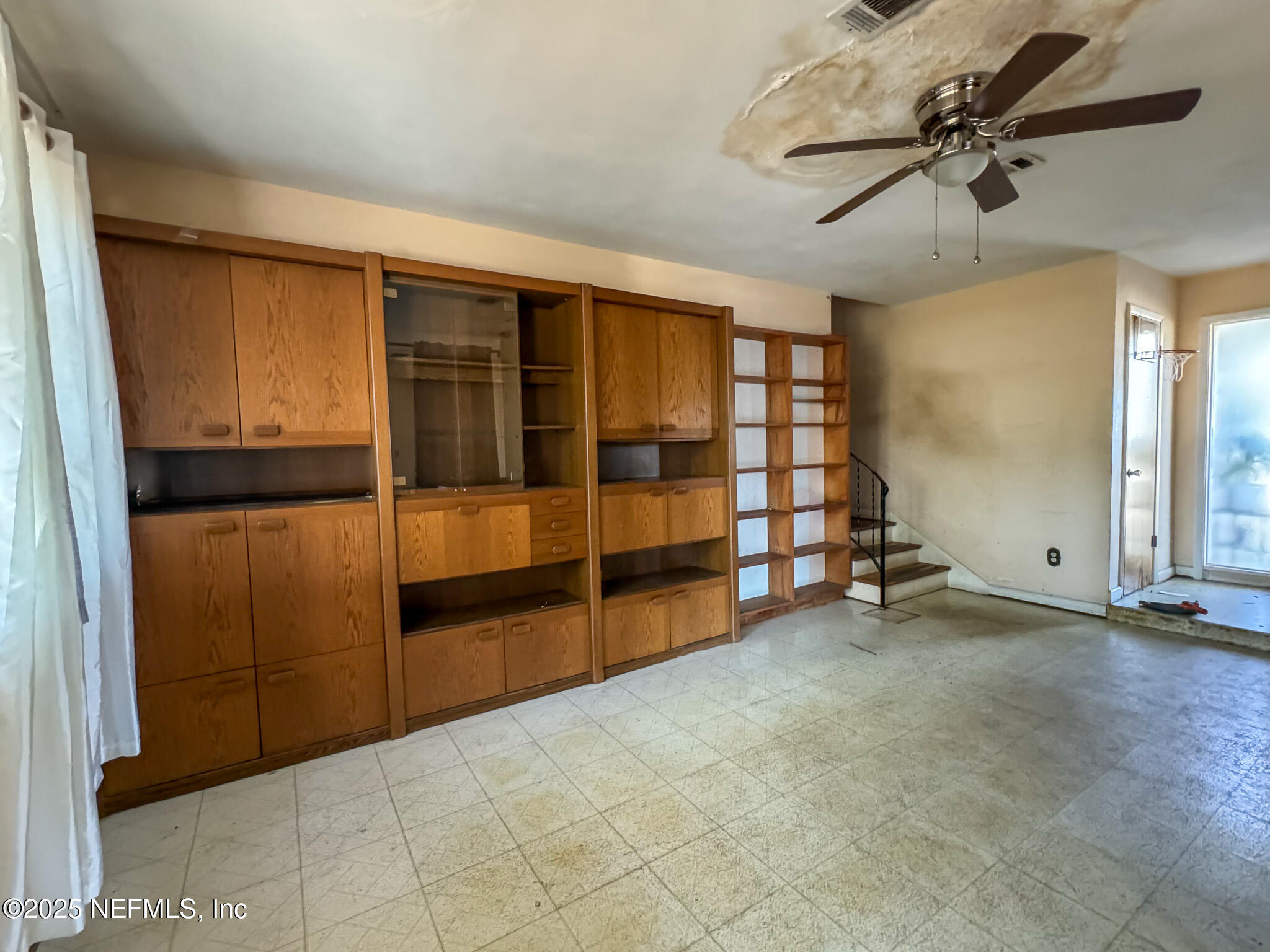 6537 Simca Drive Jacksonville, FL 32277 - Photo 4 of 26