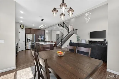 $799,990 | 618 Strathclyde Drive, O'Fallon, MO 63368