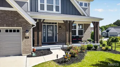 $799,990 | 618 Strathclyde Drive, O'Fallon, MO 63368