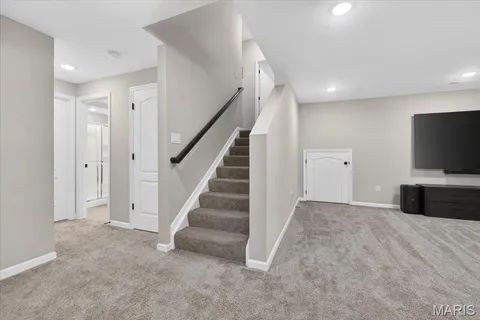 $799,990 | 618 Strathclyde Drive, O'Fallon, MO 63368