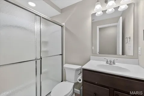 $799,990 | 618 Strathclyde Drive, O'Fallon, MO 63368