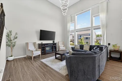 $799,990 | 618 Strathclyde Drive, O'Fallon, MO 63368