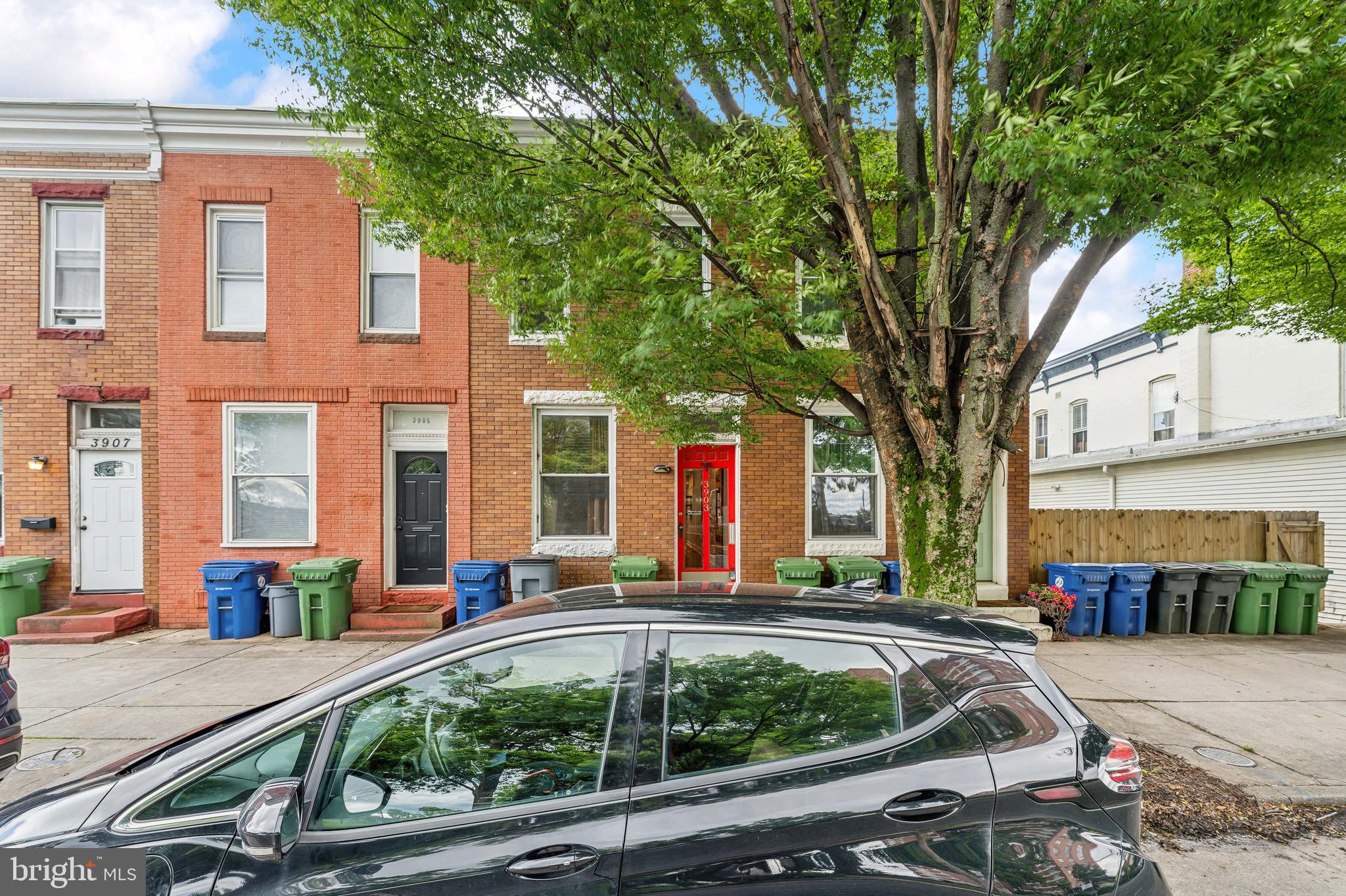 3903 Roland Avenue Baltimore, MD 21211 - Photo 1 of 29 Front View