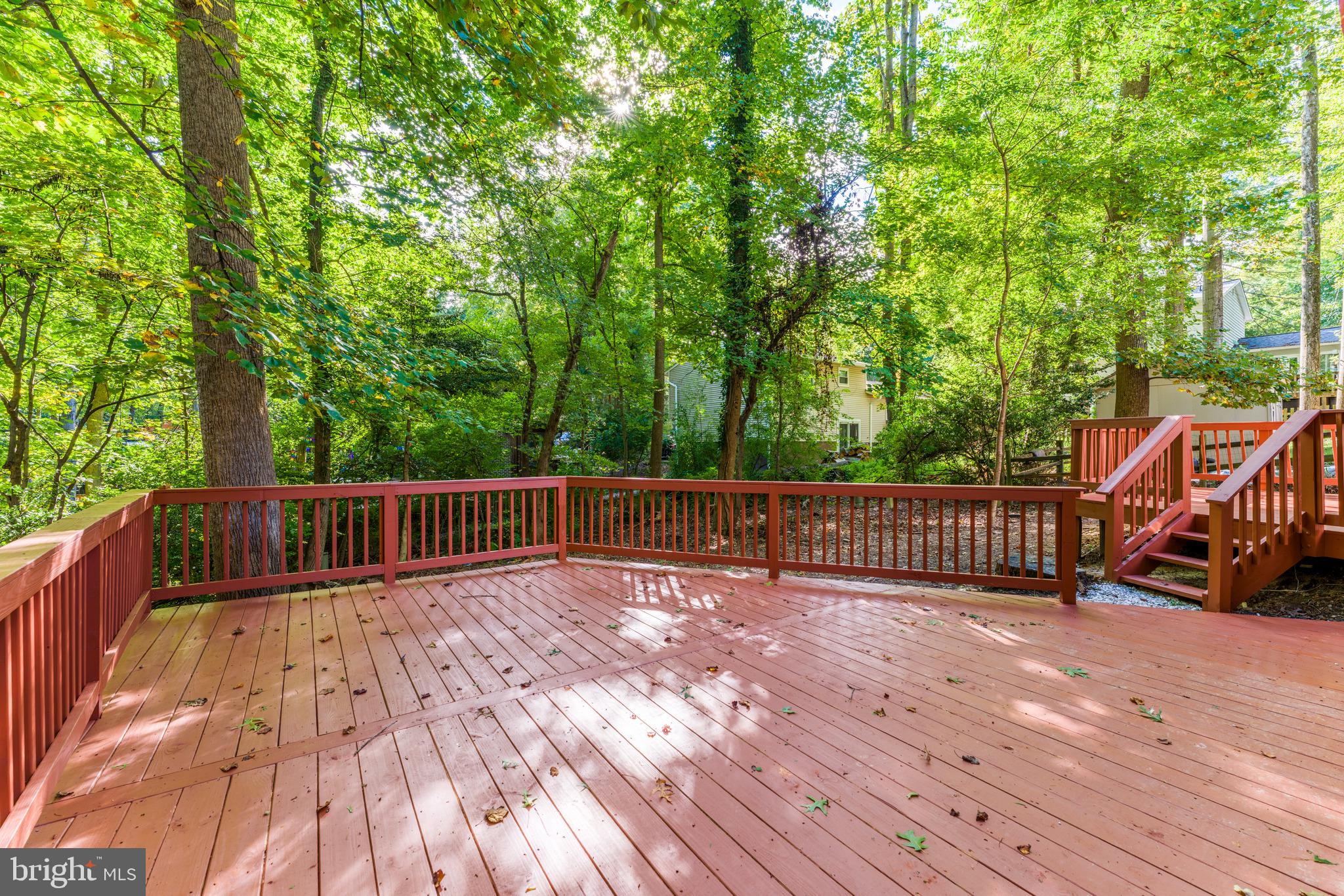 11586 Red Leaf Court Reston, VA 20191 - Photo 38 of 46 Gallery Image 38