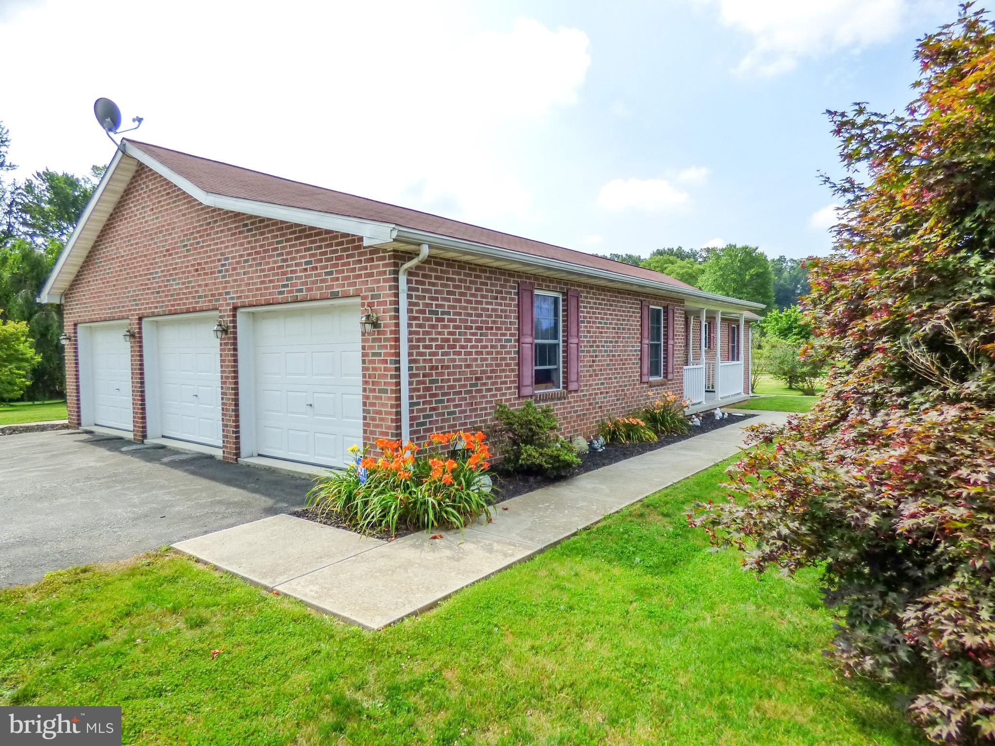 2714 Reservoir Road Spring Grove, PA 17362 - Photo 2 of 36