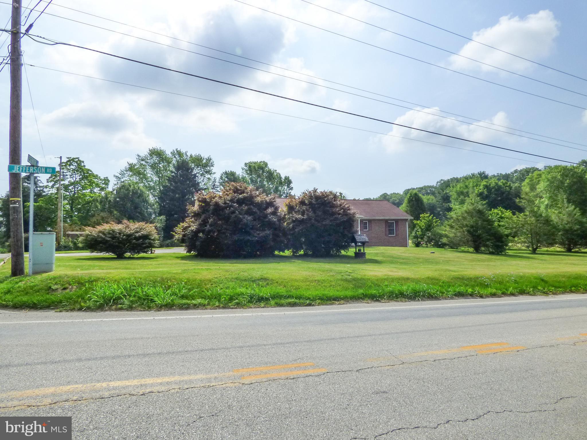 2714 Reservoir Road Spring Grove, PA 17362 - Photo 3 of 36