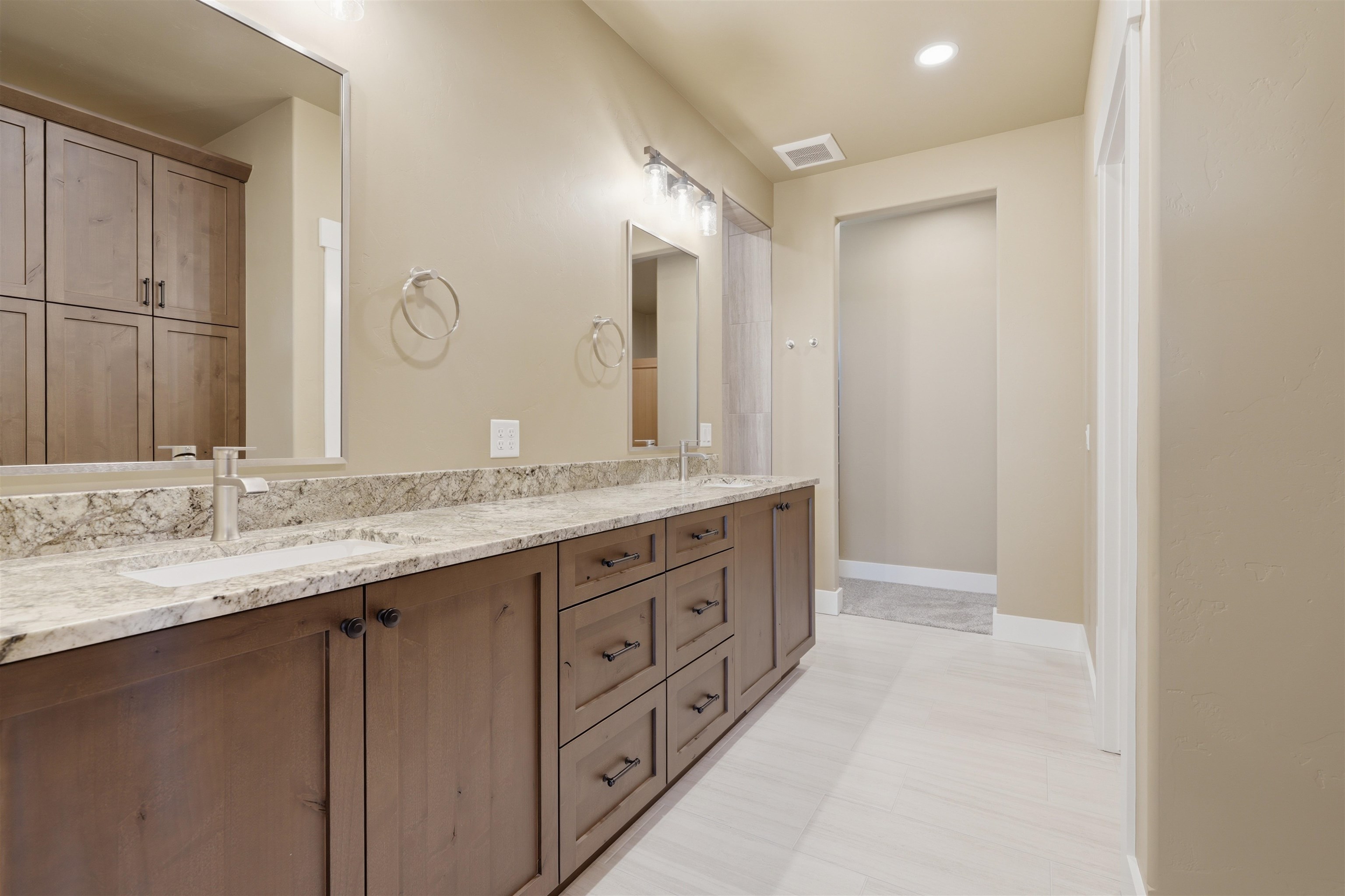 1193 22 1/2 Road Grand Junction, CO 81505 - Photo 21 of 42