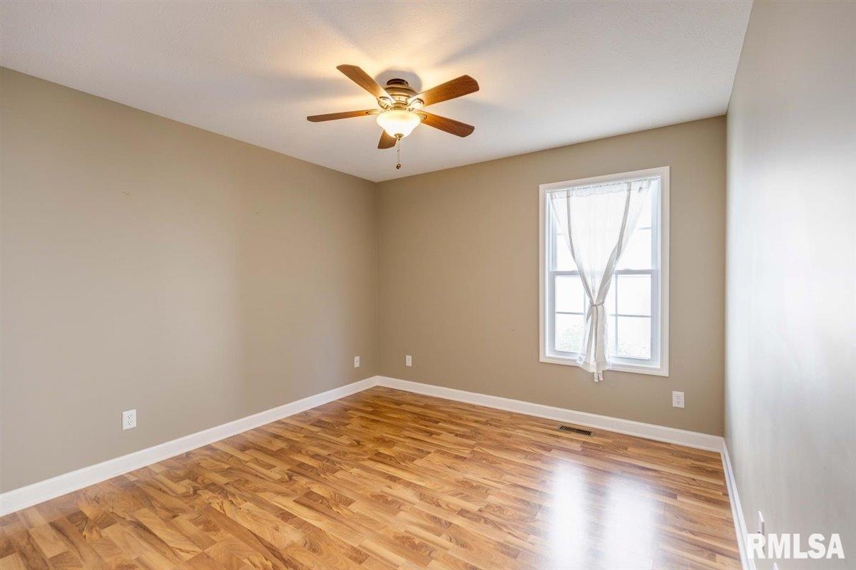 6412 Hayley Court Springfield, IL 62712 - Photo 18 of 24