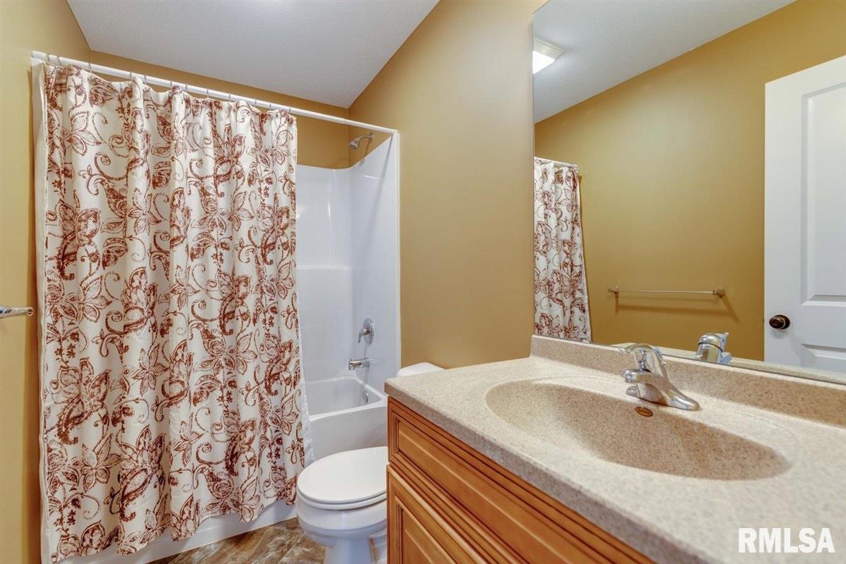 6412 Hayley Court Springfield, IL 62712 - Photo 20 of 24