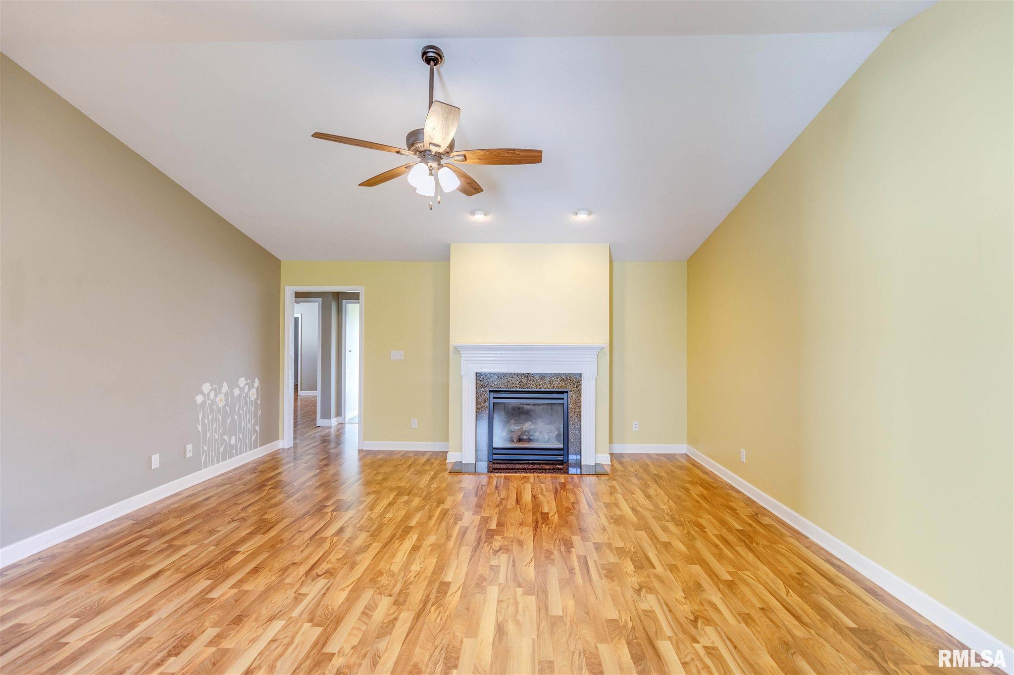 6412 Hayley Court Springfield, IL 62712 - Photo 9 of 24