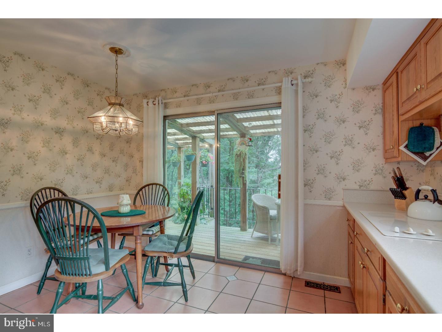 664 Valley View Lane Wayne, PA 19087 - Photo 13 of 25 Breakfast Room