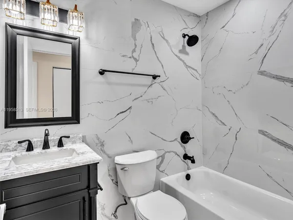 $3,200 | 1193 Northwest 98th Terrace, Unit 134, Pembroke Pines, FL 33024