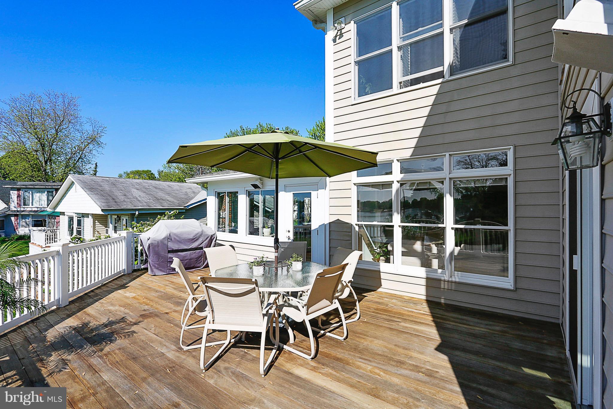 1227 Turkey Point Road Edgewater, MD 21037 - Photo 6 of 30 Two Waterside Decks, IPE Decking/Vinyl railings