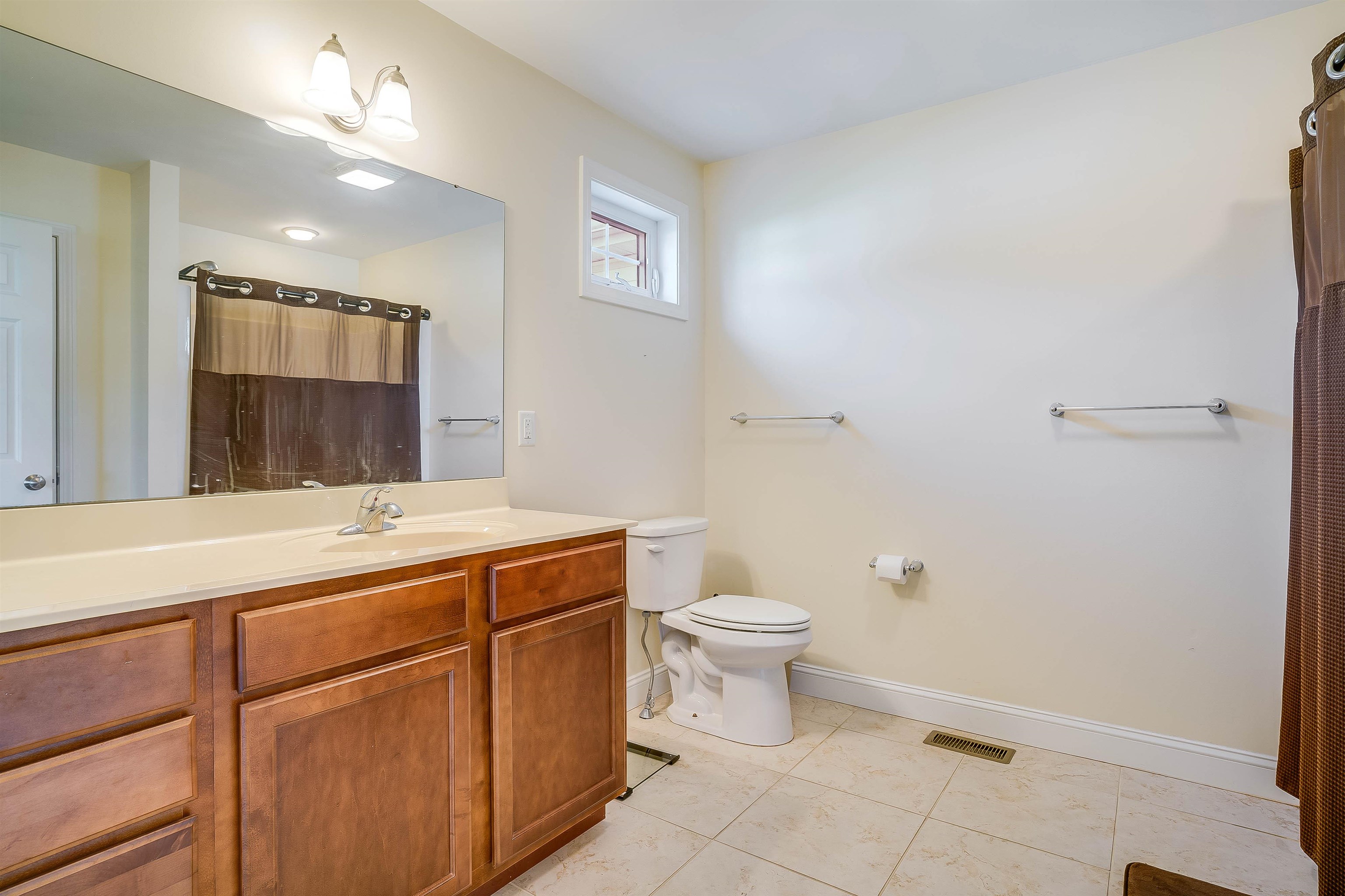 46 Leddy Drive Epping, NH 03042 - Photo 11 of 40