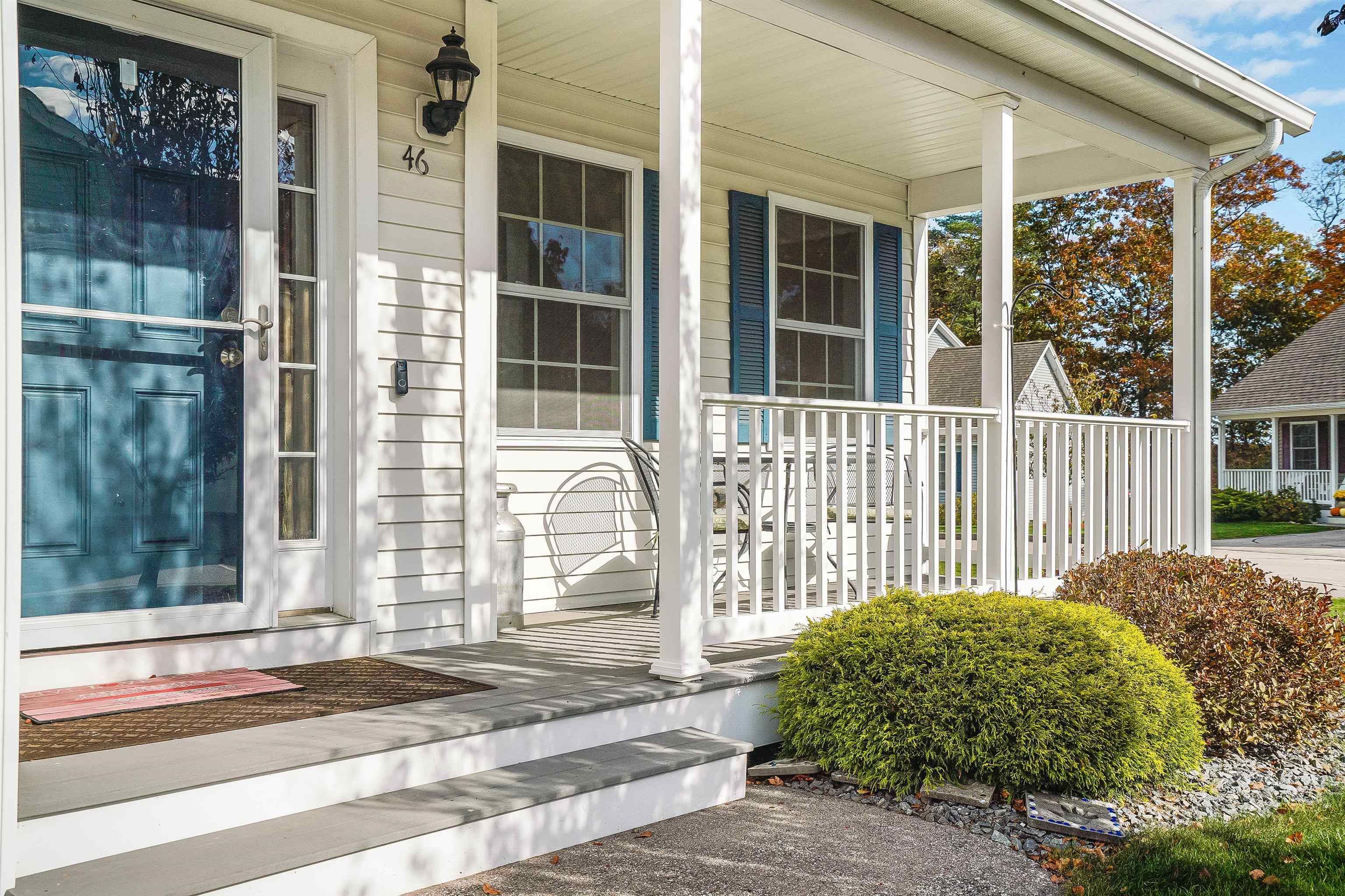 46 Leddy Drive Epping, NH 03042 - Photo 2 of 40