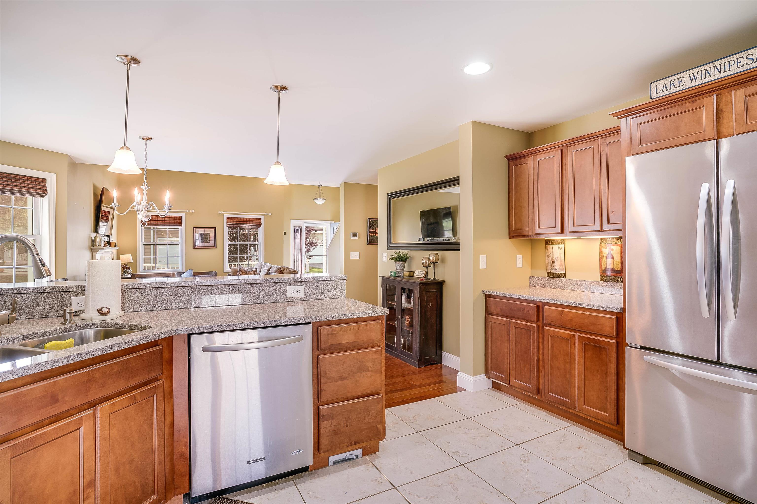 46 Leddy Drive Epping, NH 03042 - Photo 4 of 40