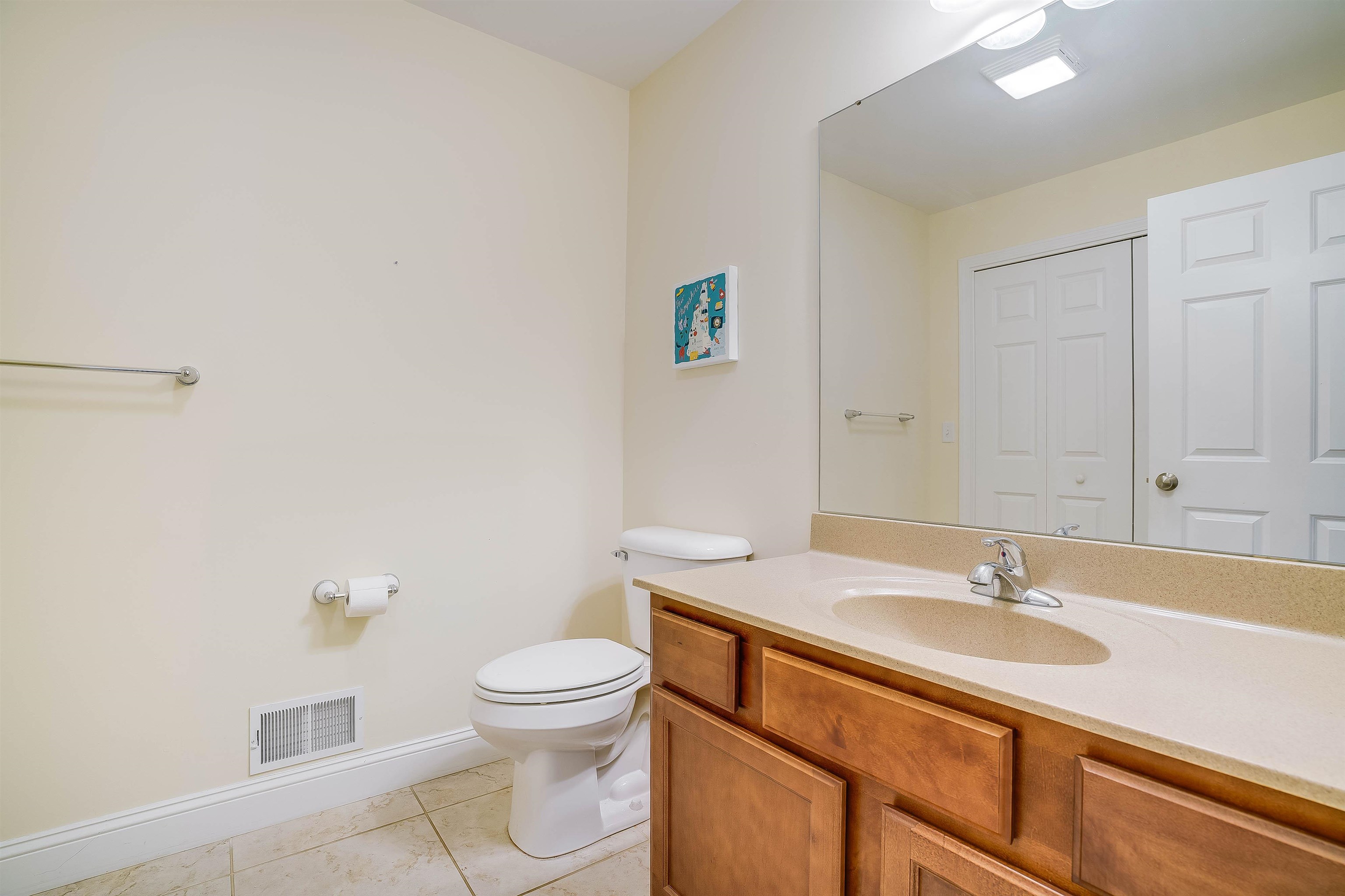 46 Leddy Drive Epping, NH 03042 - Photo 8 of 40