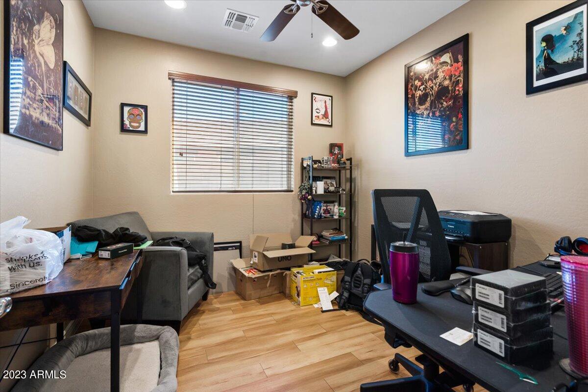 2044 East Stacey Road Gilbert, AZ 85298 - Photo 17 of 28 23-redhogmedia