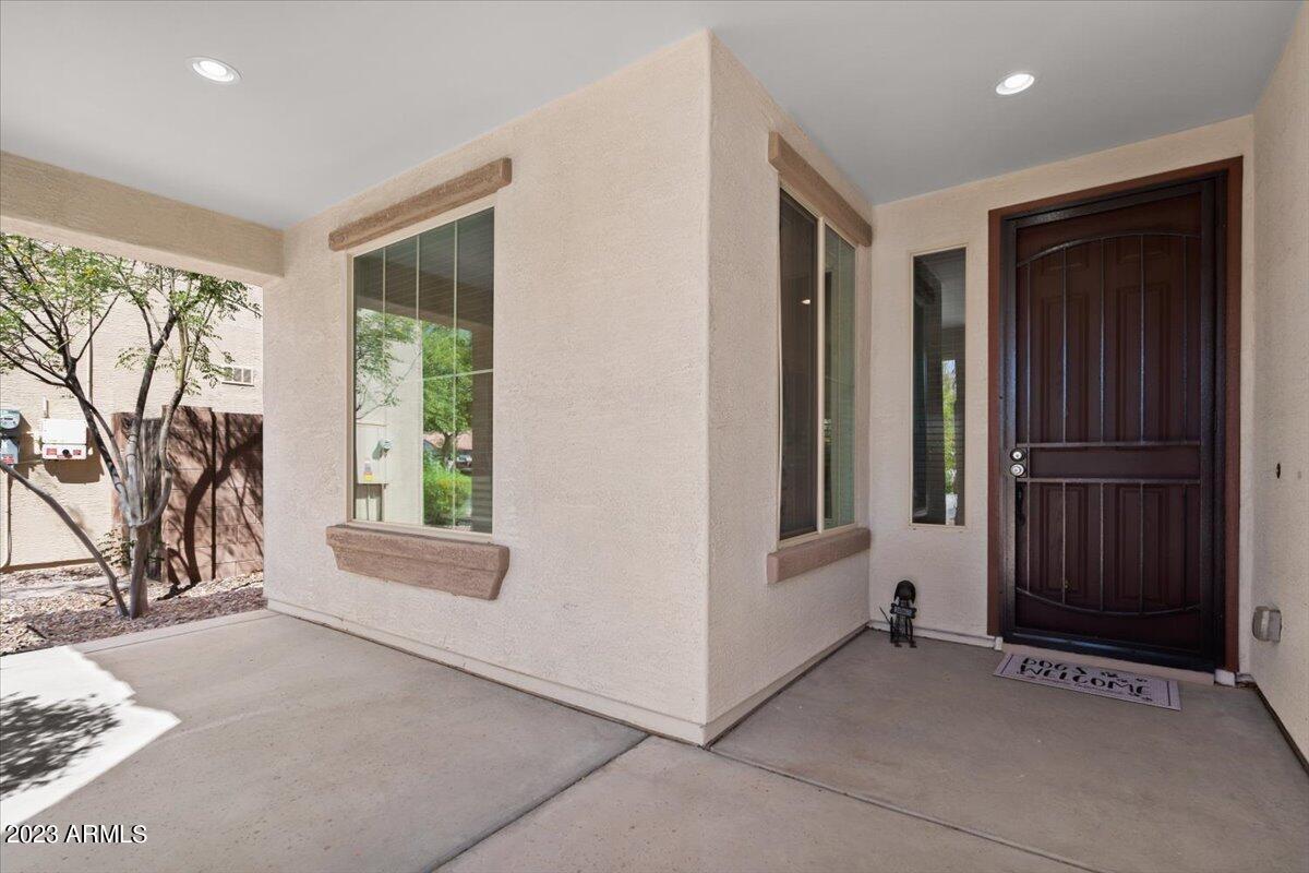 2044 East Stacey Road Gilbert, AZ 85298 - Photo 2 of 28 Spacious Covered Entry