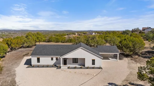 $647,000 | 5 Shilo Circle, Wimberley, TX 78676
