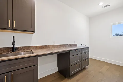 $699,000 | 5 Shilo Circle, Wimberley, TX 78676