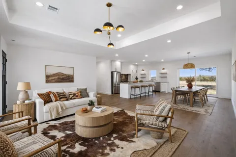 $699,000 | 5 Shilo Circle, Wimberley, TX 78676