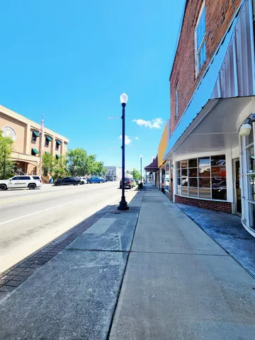 $1,100 | 129 North Jefferson Street, Perry, FL 32347