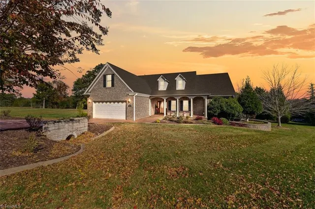 $459,000 | 4920 Drake Court, Randleman, NC 27317