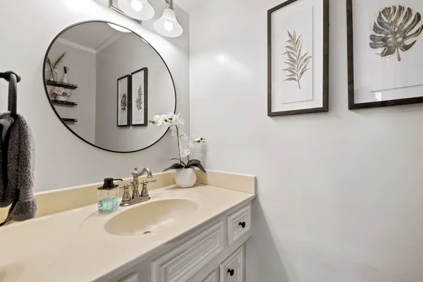 $2,500 | 522 River Plantation Drive, Conroe, TX 77302