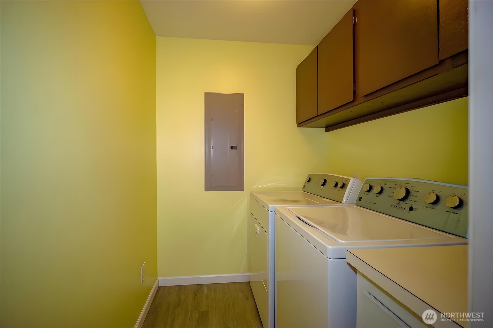 89 Slab Camp Road Sequim, WA 98382 - Photo 26 of 40 a utility room with dryer and washer
