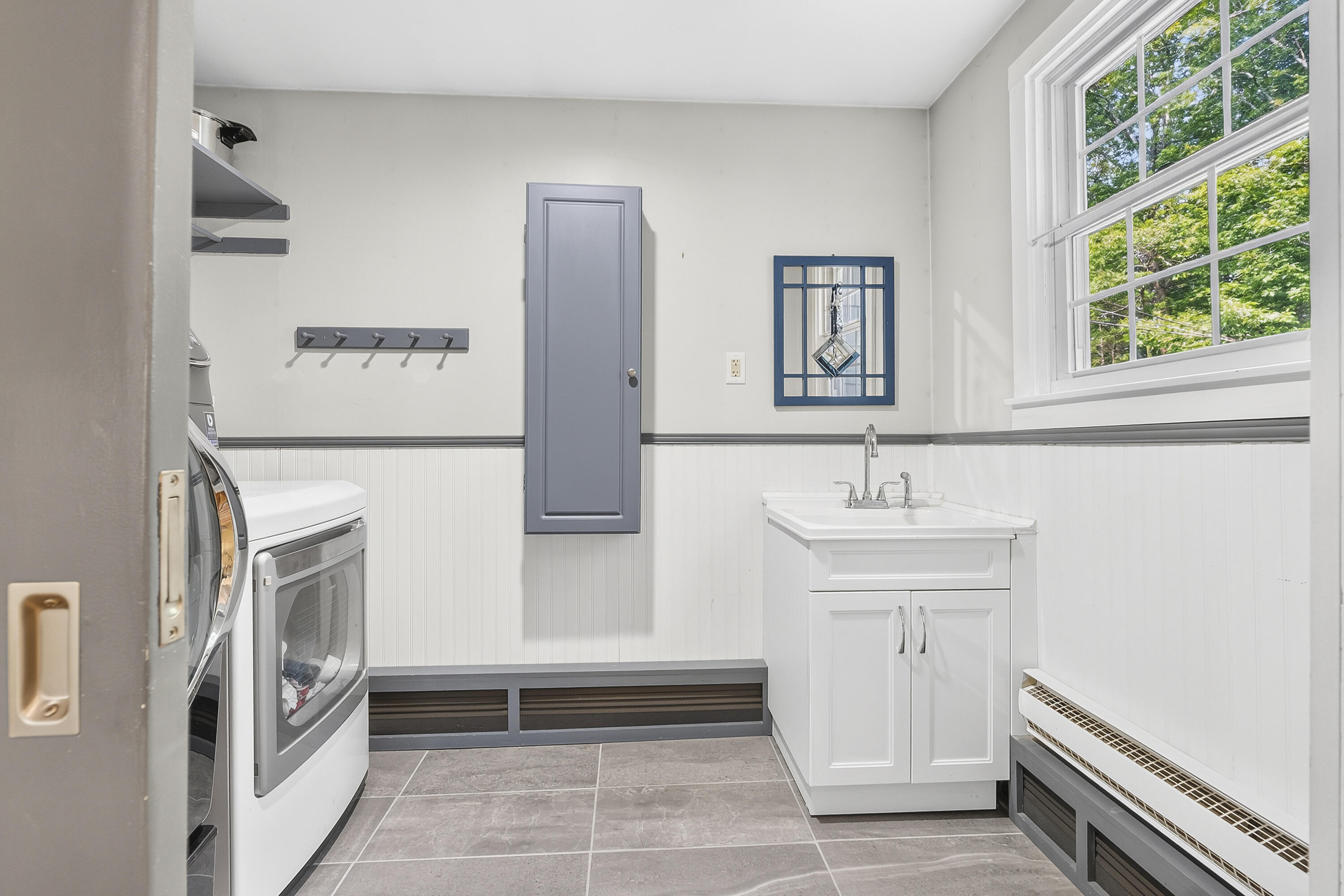 19 Oak Ridge Drive Wiscasset, ME 04578 - Photo 11 of 66 19 Oak Ridge Dr_131