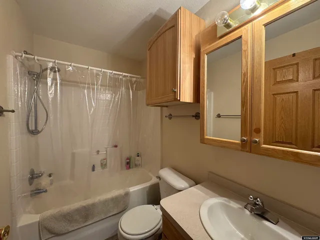 $595,000 | 590 Burma Road, Shoshoni, WY 82649