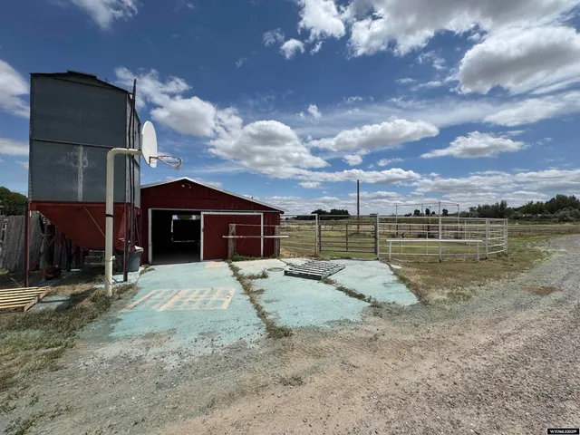 $595,000 | 590 Burma Road, Shoshoni, WY 82649