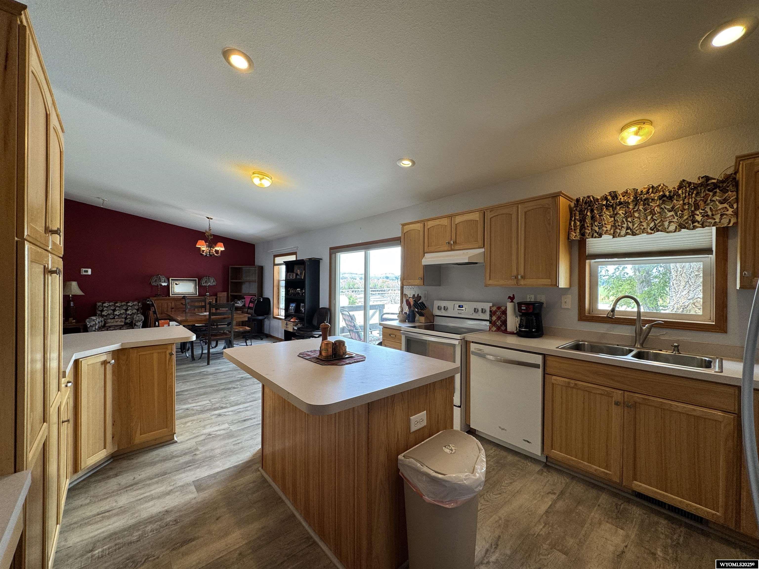 590 Burma Road Shoshoni, WY 82649 - Photo 7 of 50