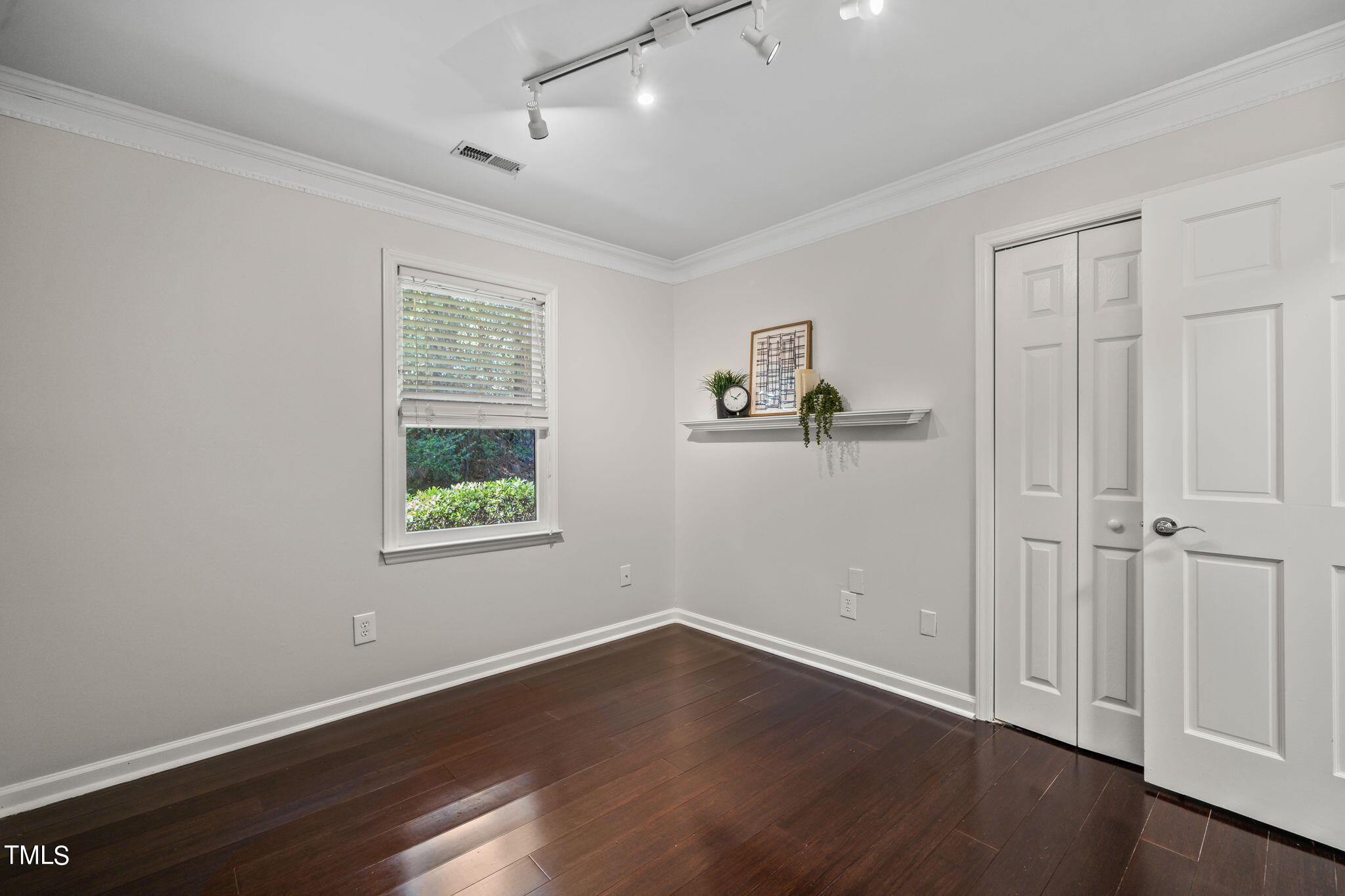 5674 Hamstead Crossing Raleigh, NC 27612 - Photo 24 of 43 26-web-or-mls-DSC01209