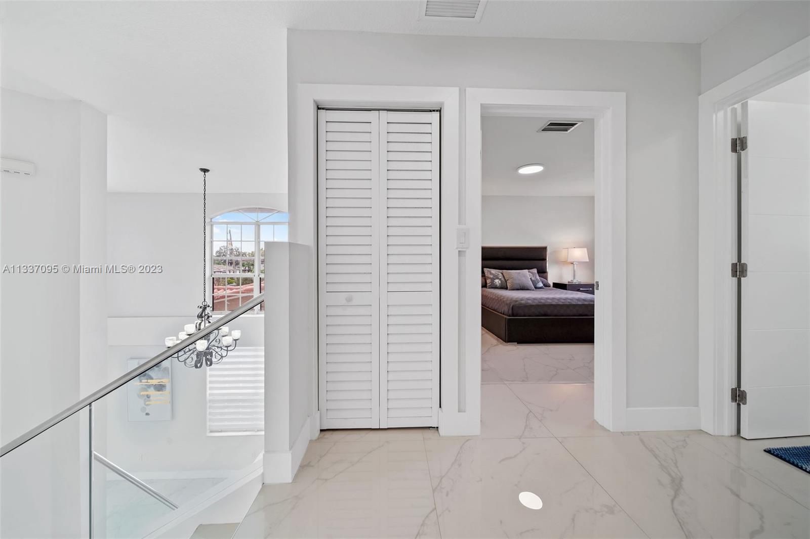 3436 Southwest 88th Place Miami, FL 33165 - Photo 28 of 43