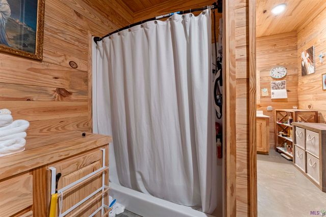 $795,000 | 6409 Pohlman Road, St. Francisville, LA 70775