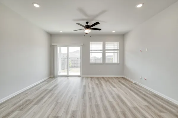 $2,295 | 2135 Alice Jay Way, Round Rock, TX 78665