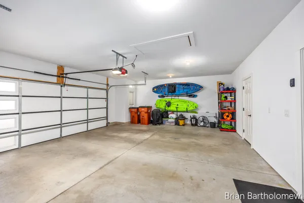 $675,000 | 2930 Isle Water Drive, Belmont, MI 49306
