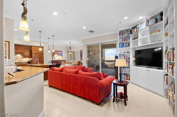 $349,000 | 15 Via Mantova, Unit 110, Henderson, NV 89011