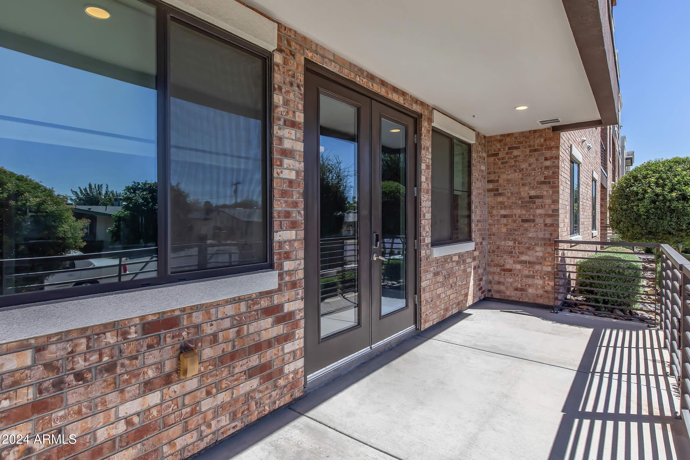 777 East Stella Lane, Unit C1 Phoenix, AZ 85014 - Photo 12 of 34 Large Attached Balcony