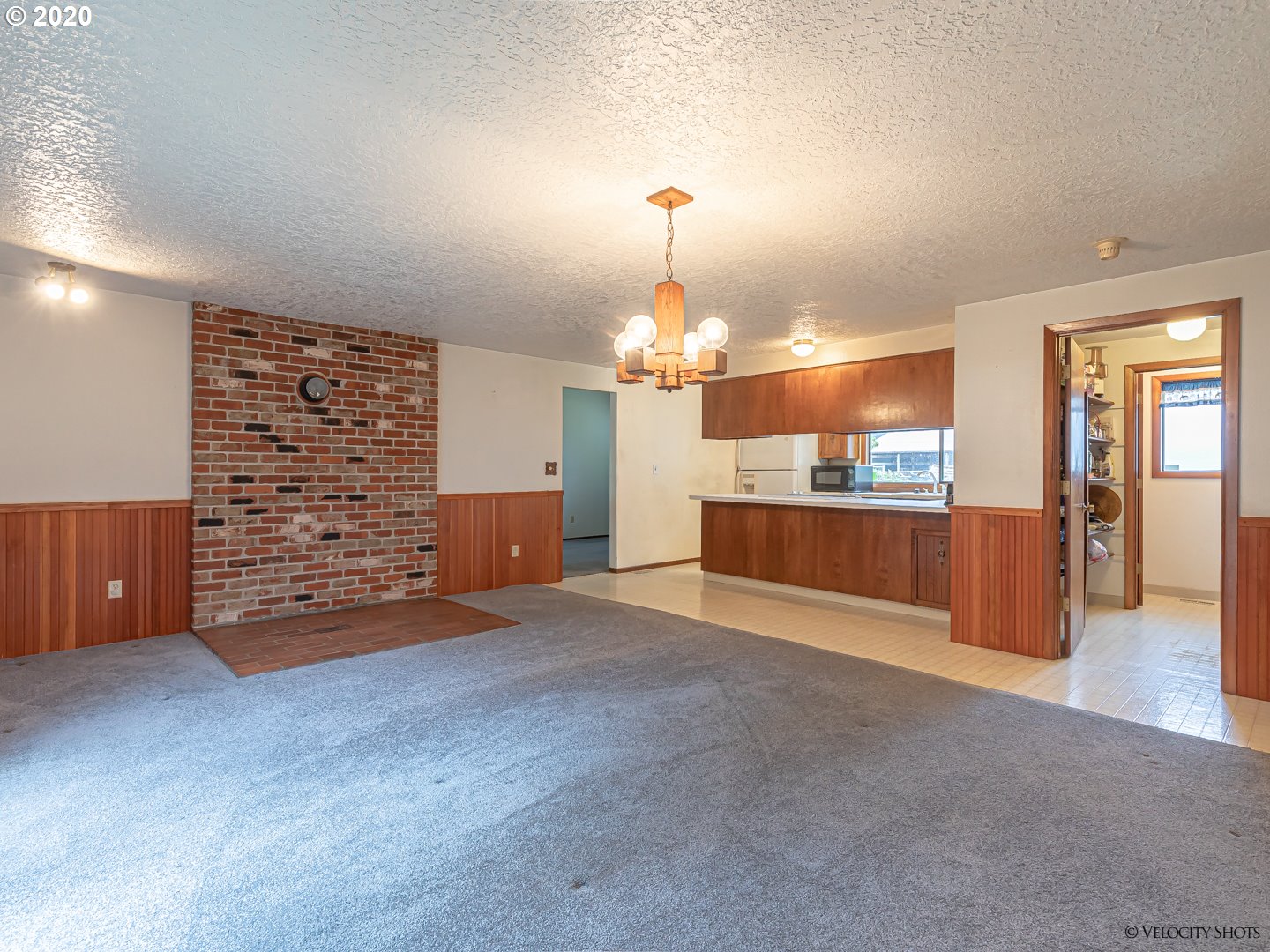 21929 South Clear Creek Road Estacada, OR 97023 - Photo 7 of 20 Gallery Image 7