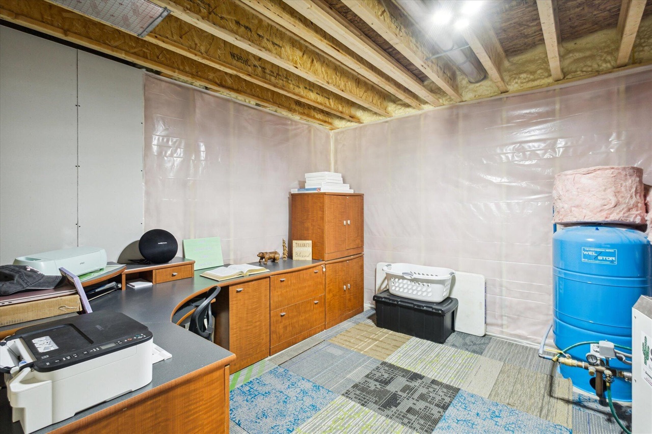 2434 South Cochran Road Charlotte, MI 48813 - Photo 27 of 65 Gallery Image 27