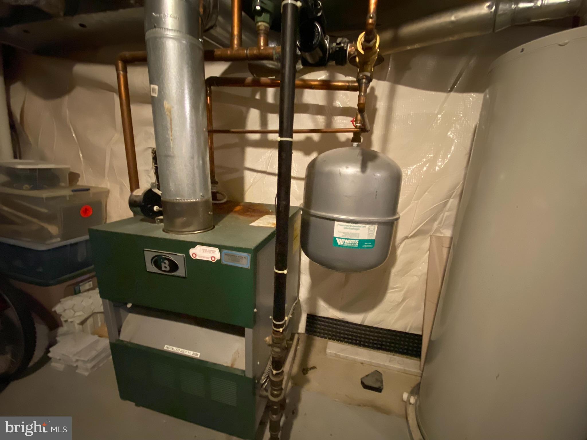 306 St Dunstans Road Baltimore, MD 21212 - Photo 55 of 56 a close view of water heater room