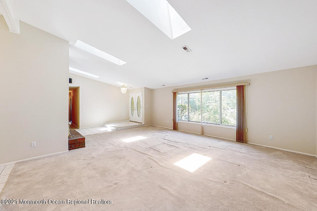 655 Elton Adelphia Road Freehold, NJ 07728 - Photo 15 of 35 Living Room